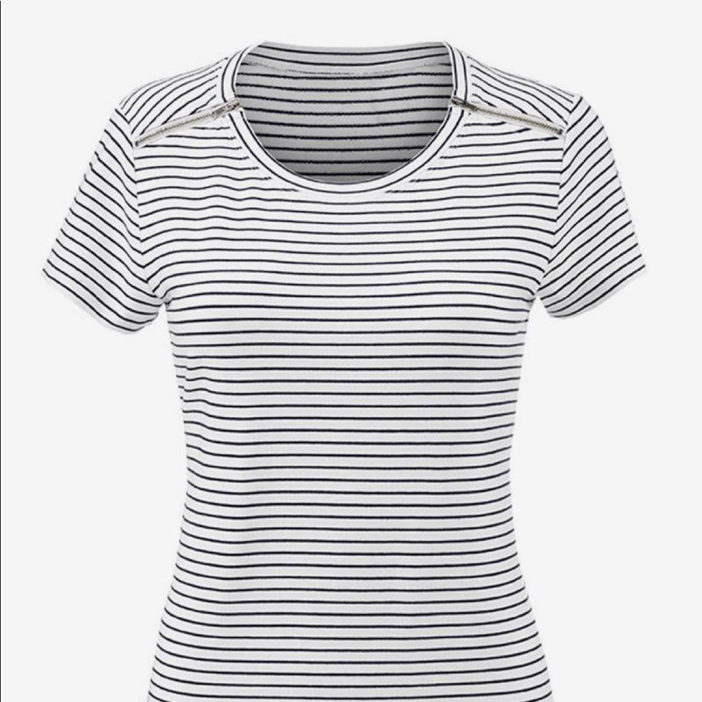 CAbi Zip Crop Top Spring 2017